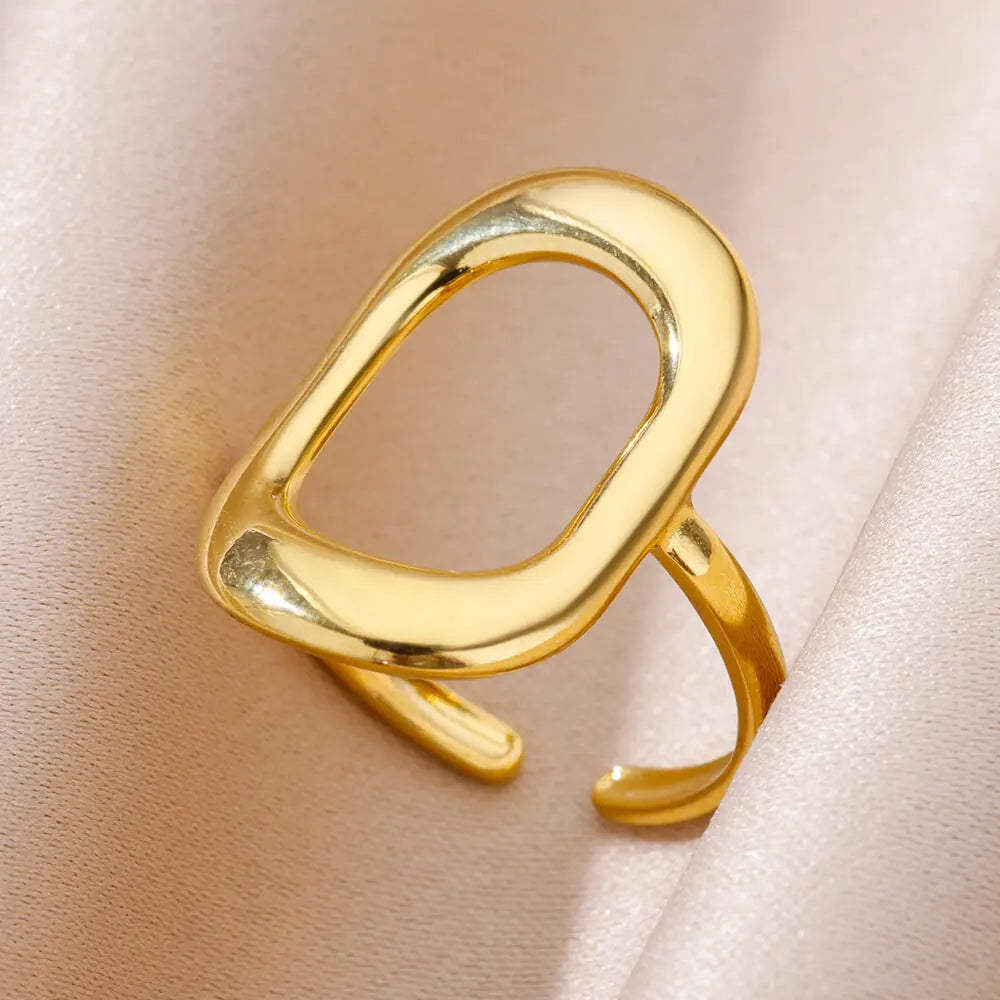 Classic rings wedding
